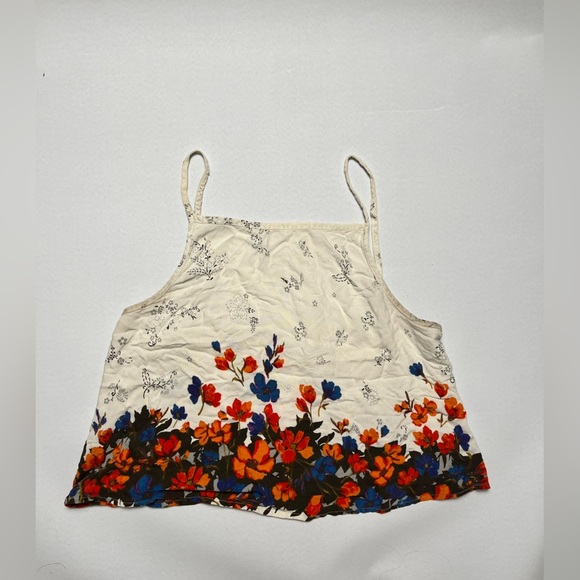 Urban Outfitters/kimchi blue floral print crop top size medium - Picture 1 of 5